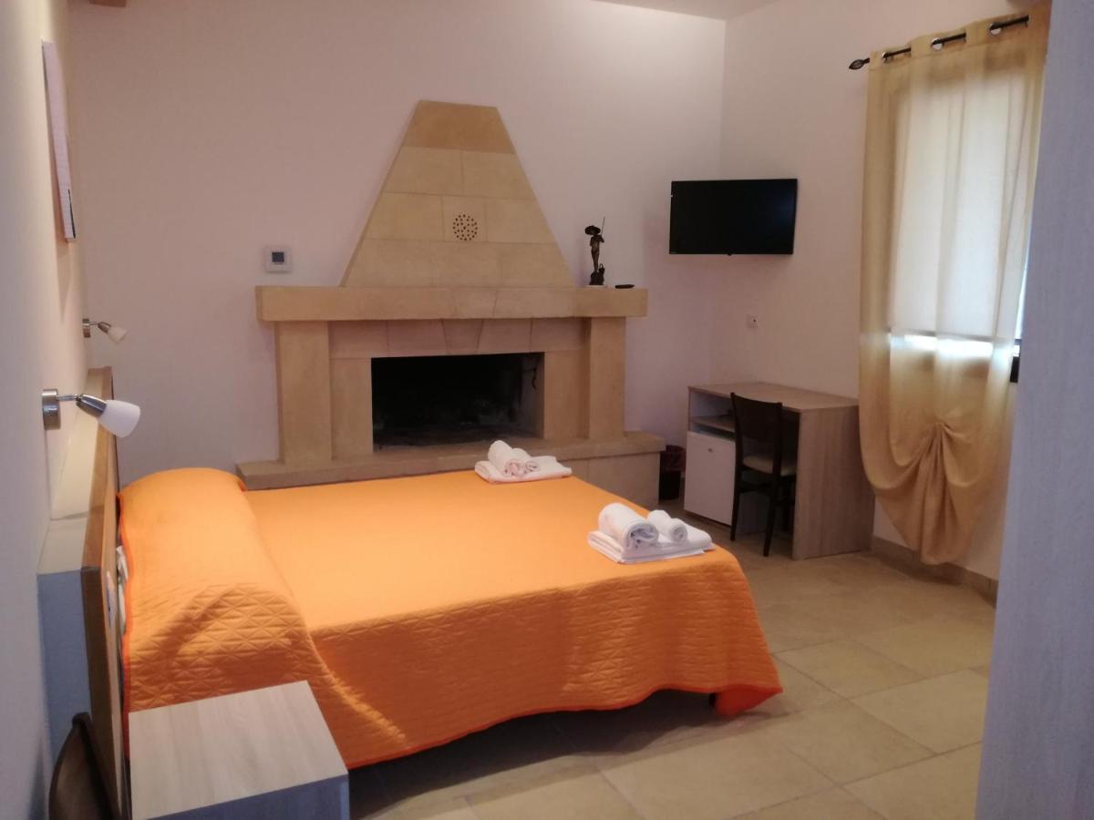 B&B Hotel Helios Uggiano La Chiesa Exteriér fotografie