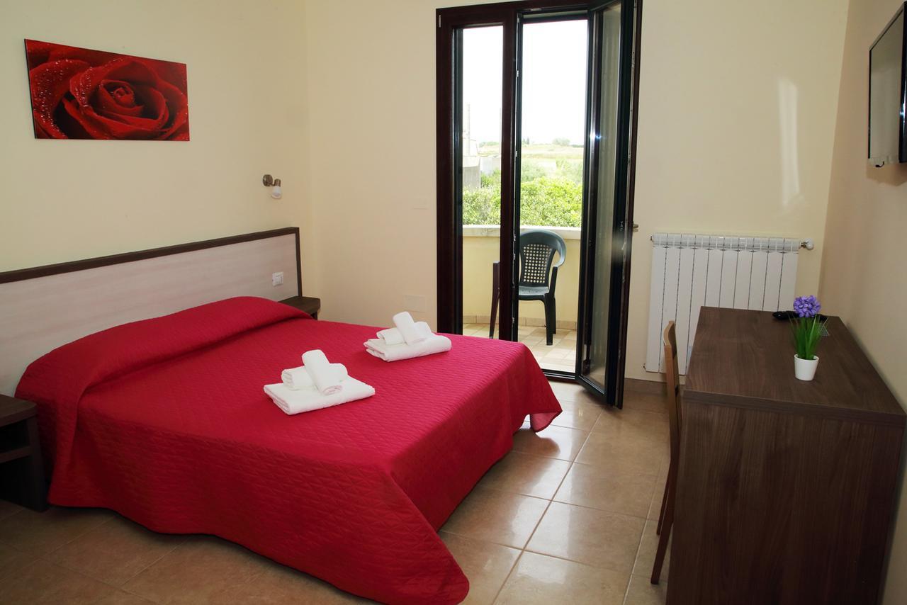 B&B Hotel Helios Uggiano La Chiesa Exteriér fotografie