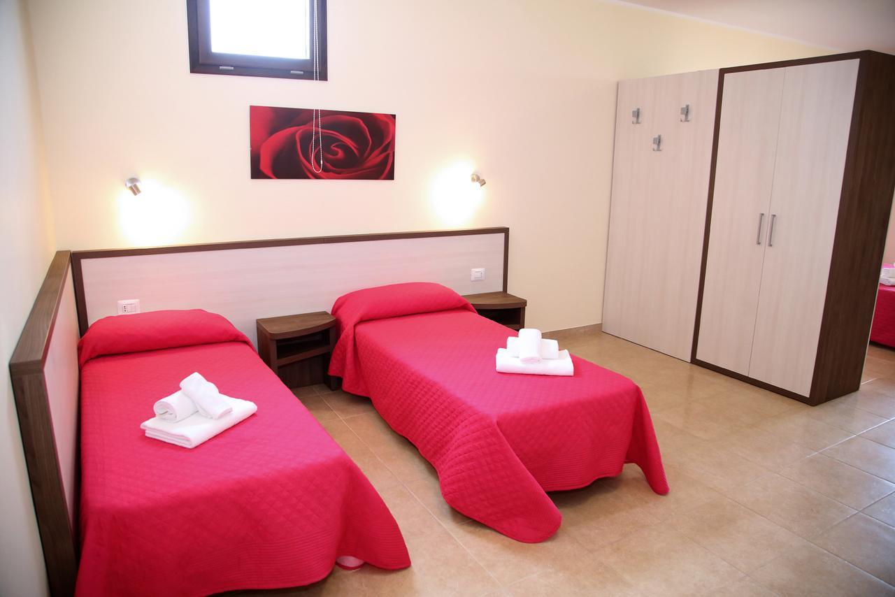 B&B Hotel Helios Uggiano La Chiesa Exteriér fotografie
