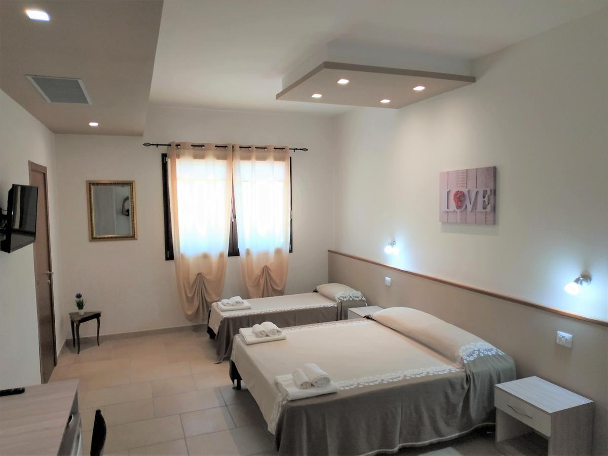 B&B Hotel Helios Uggiano La Chiesa Exteriér fotografie